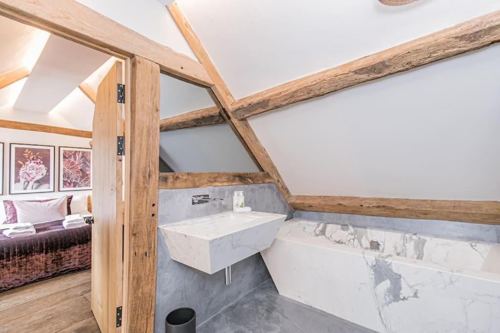Oxfordshire Living - The Vanbrugh Apartment - Вудсток Екстер'єр фото