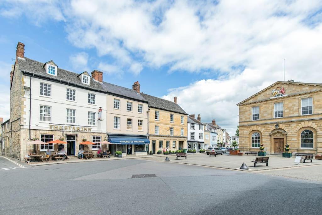 Oxfordshire Living - The Vanbrugh Apartment - Вудсток Екстер'єр фото